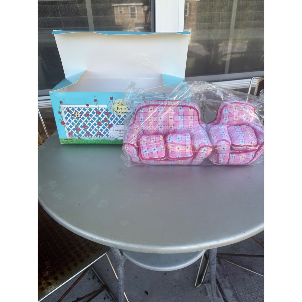 Madame Alexander Petite Playhouse Living Room Set Pink Plaid Sofa Chair Vintage